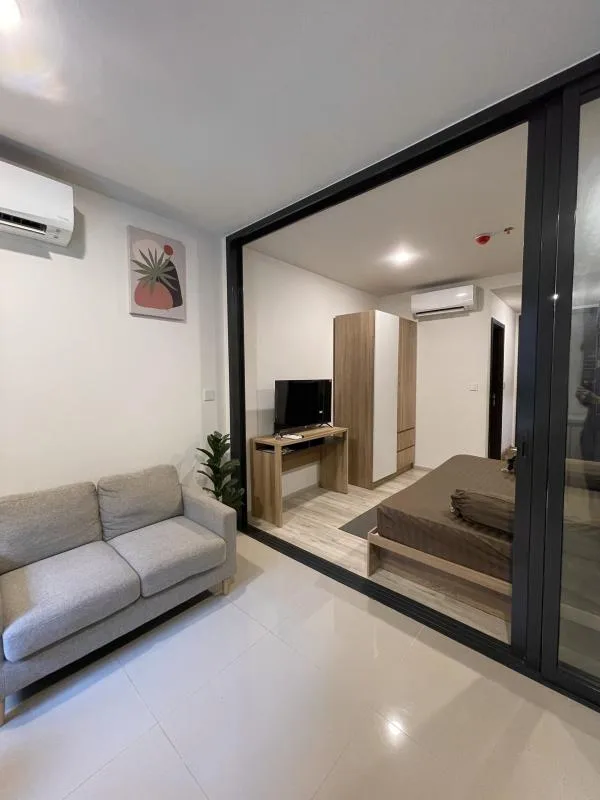XT Huaikhwang — photo 2