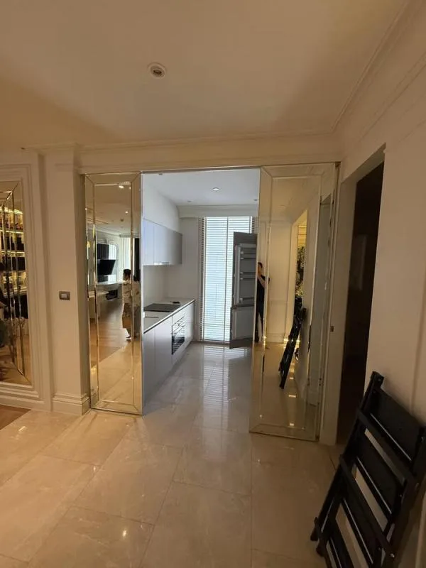 Magnolias Waterfront Residences — photo 4