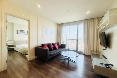 The Room Sathorn - Taksin