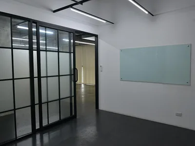 Peterson 26 Office