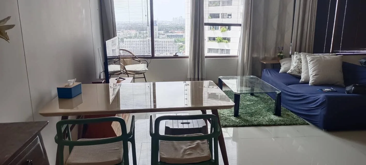 The Emporio Place — photo 3