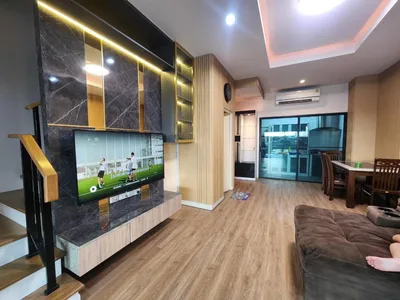 Baan Klang Muang Rama 9