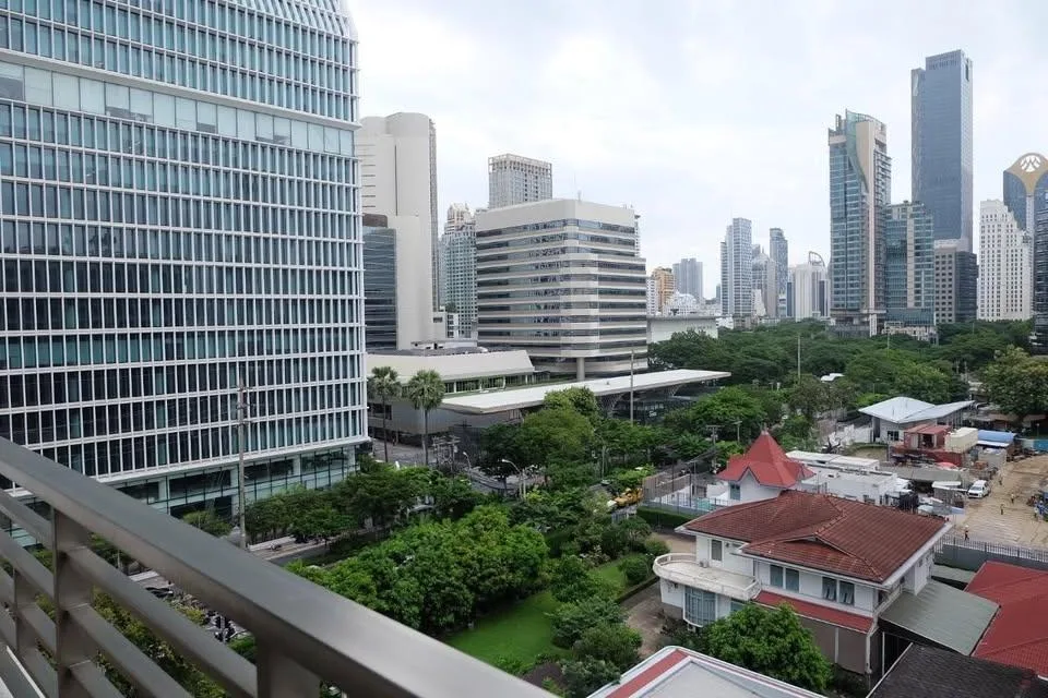 Royal Residence Park — photo 14