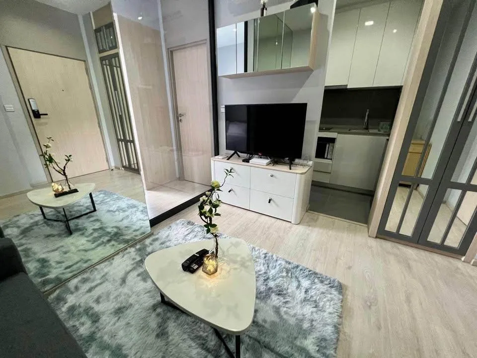 M Thonglor 10 — photo 2