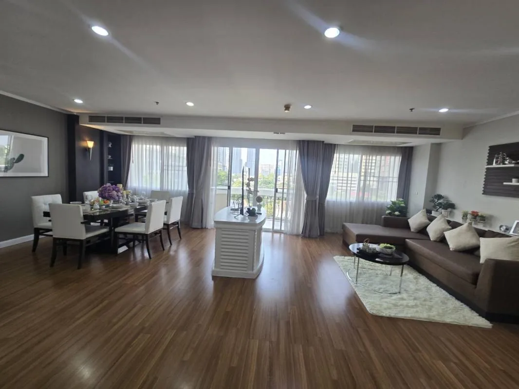The Millard — photo 3