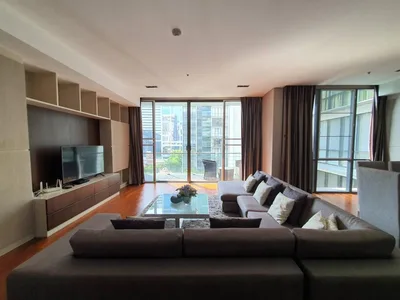 Domus