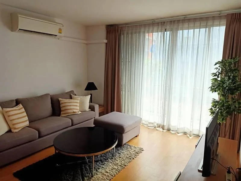Issara@42 Sukhumvit — photo 1