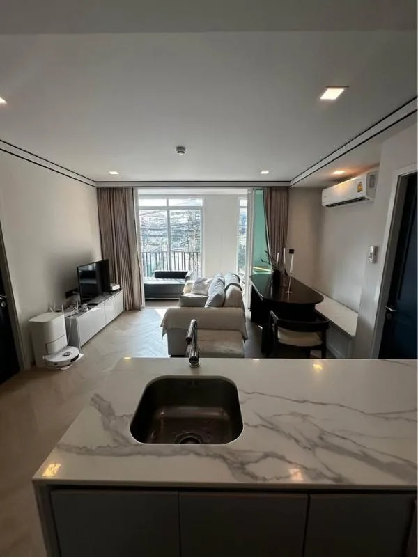 Maestro 01 Sathorn – Yen Akat — photo 2
