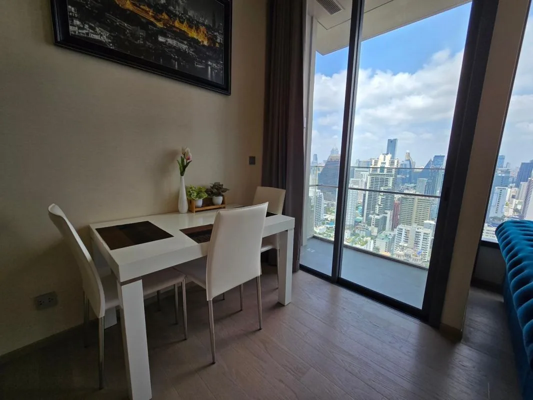 The Esse Asoke — photo 6