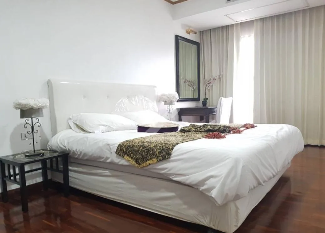 City Resort Sukhumvit 49 — photo 1