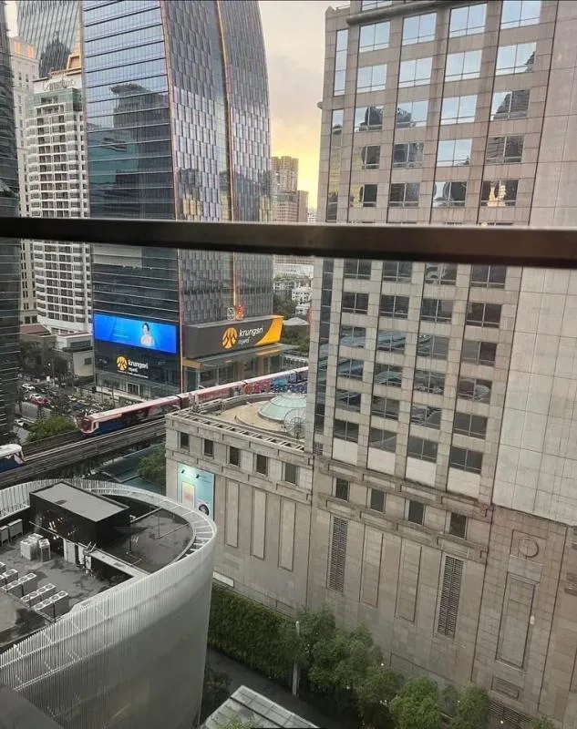 Noble Ploenchit — photo 15