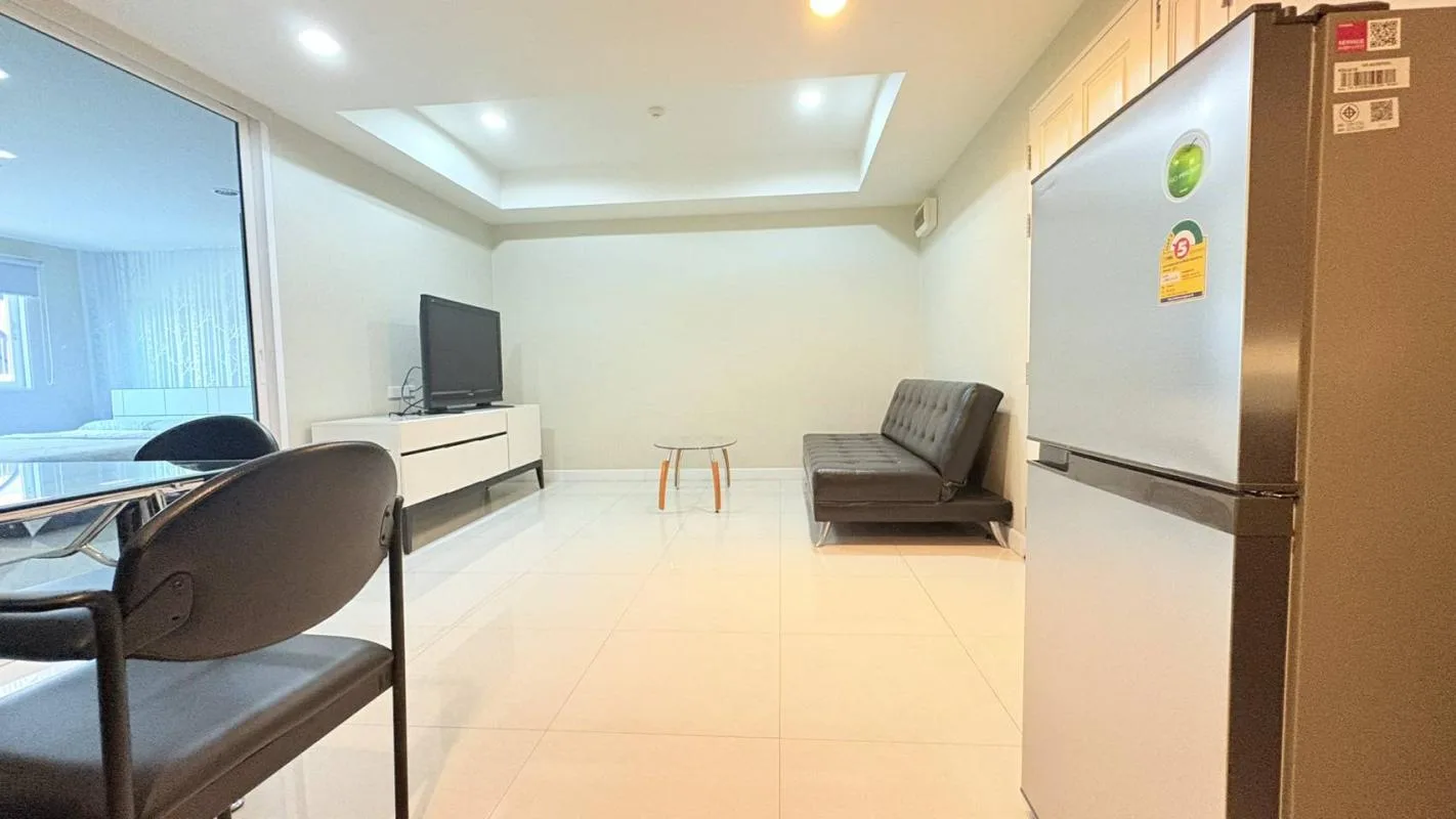 Tonson Court — photo 4