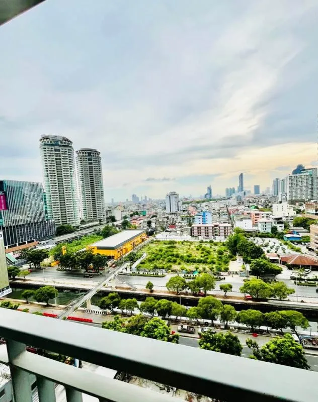 Rhythm Sathorn - Narathiwas — photo 5