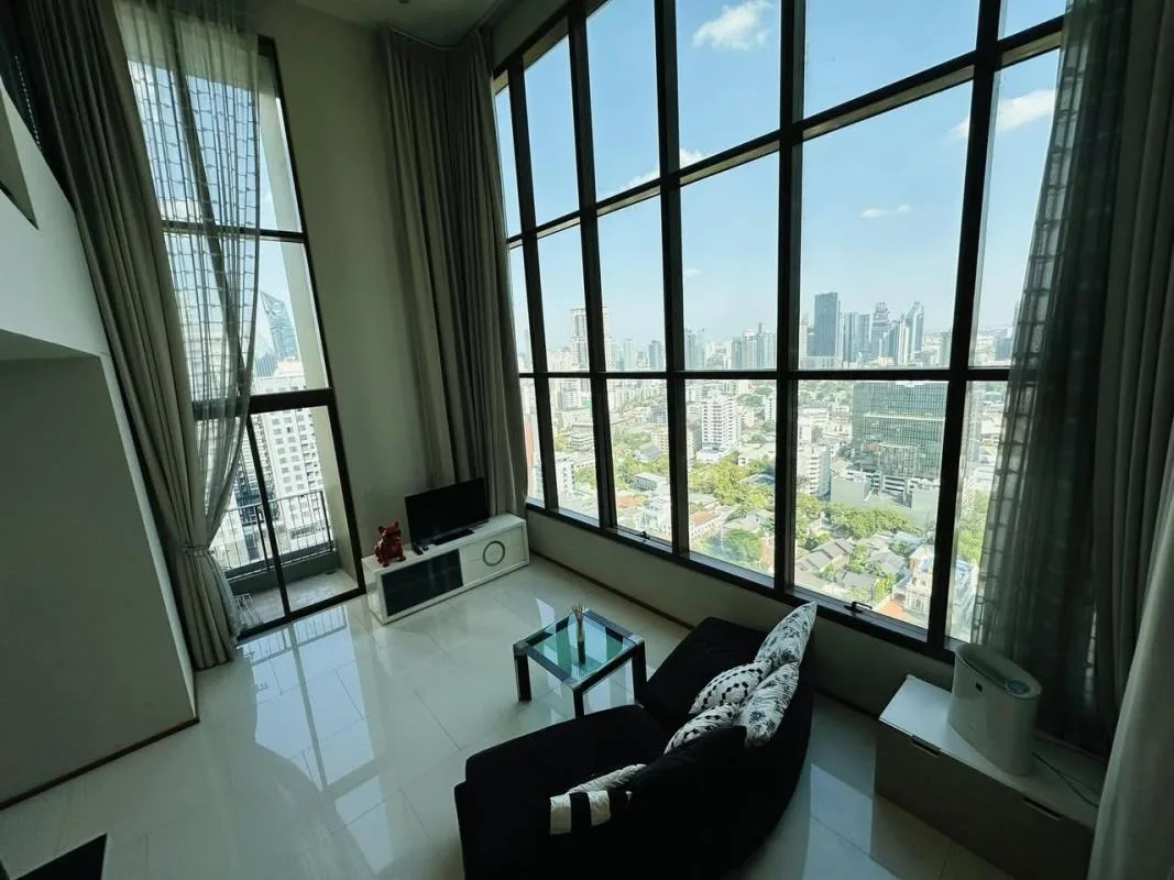 The Emporio Place — photo 2