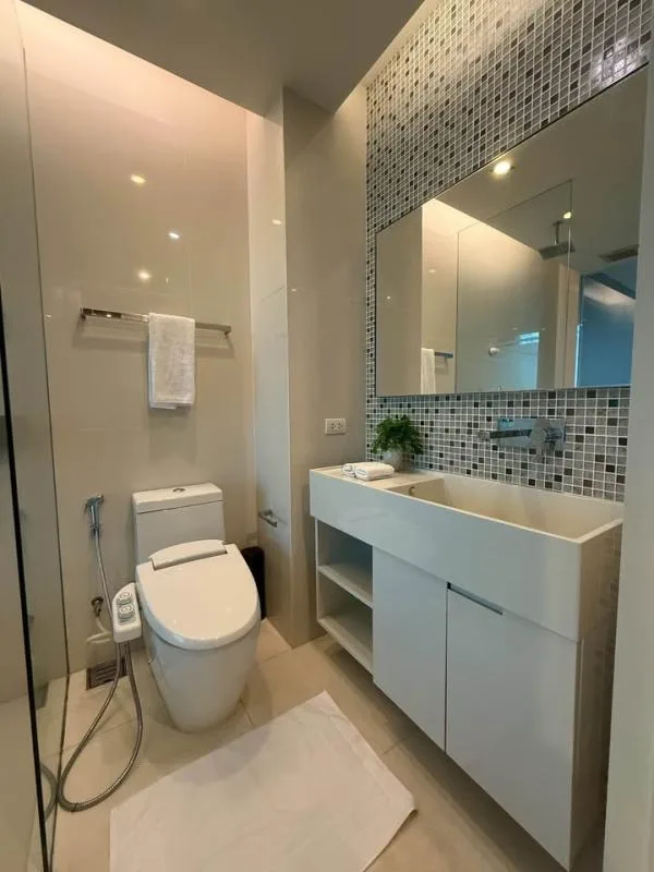 The Room Sukhumvit 21 — photo 12