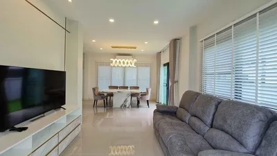 Grande Pleno Sukhumvit-bangna