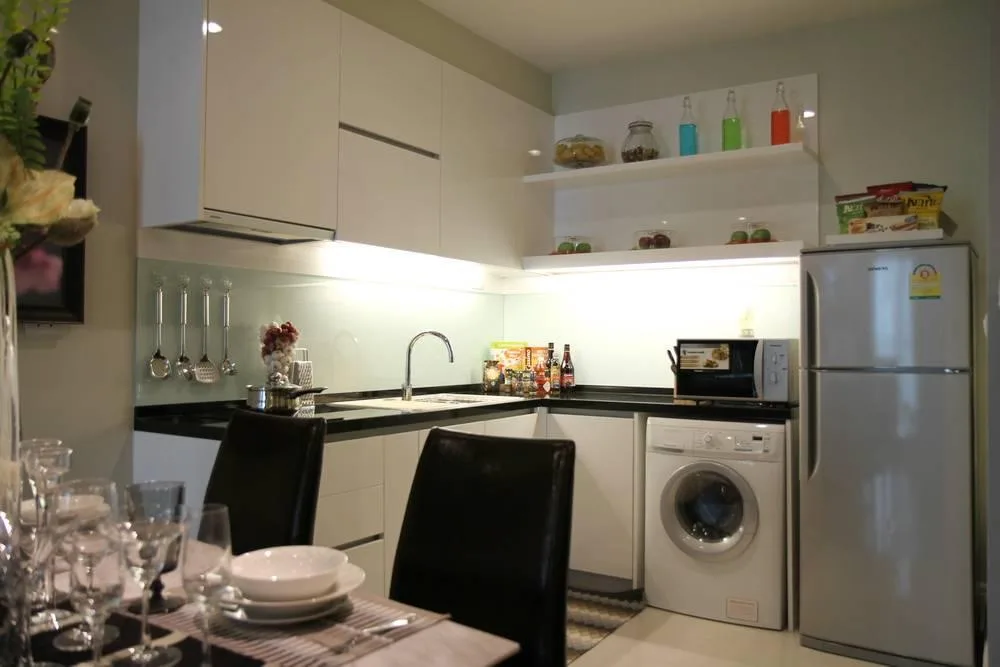 Bright Sukhumvit 24 — photo 2