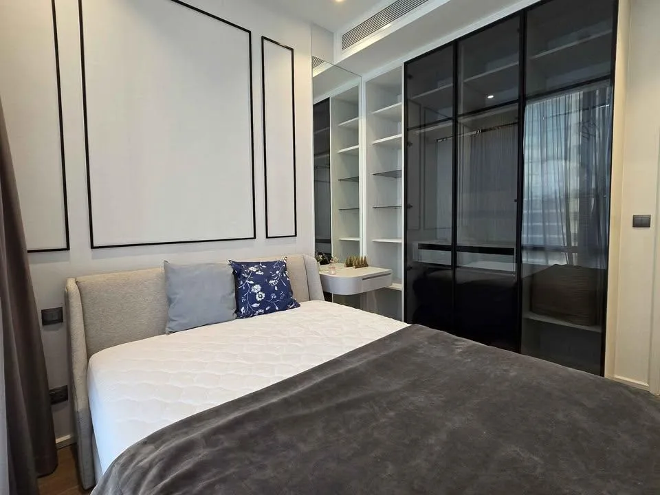 Muniq Langsuan — photo 11