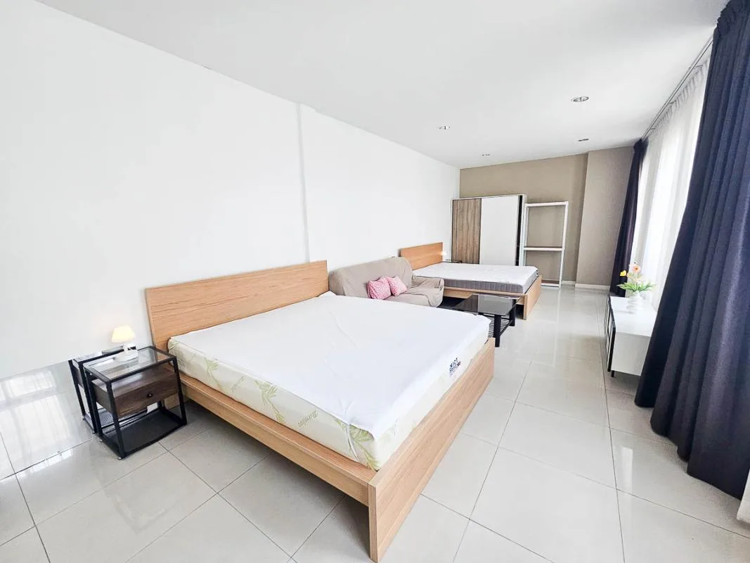 Baan Klang Krung Grande Vienna Rama 3 — photo 11