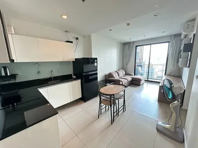 Quinn Condo Ratchada