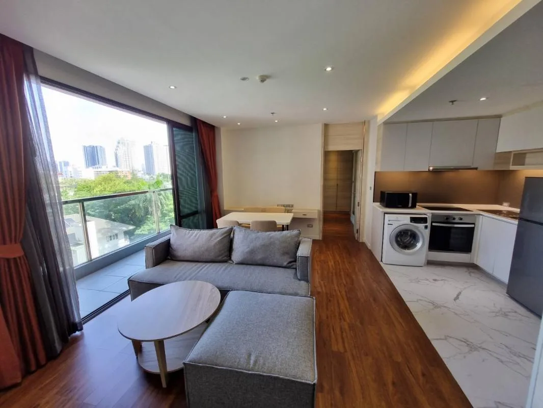 Baan Santisuk Sukhumvit 38 — photo 2