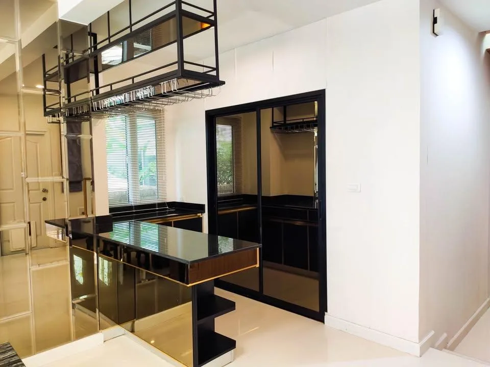 Passorn Prestige Luxe Pattanakarn — photo 7