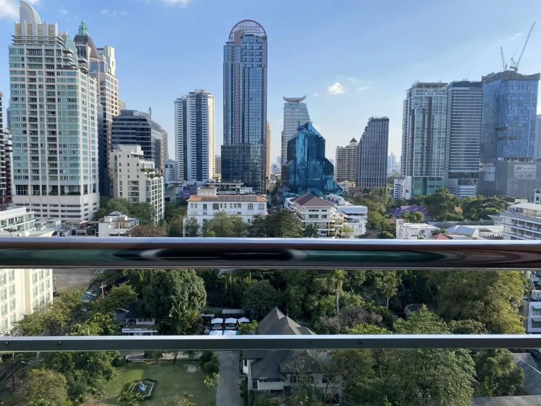 Silom Grand Terrace — photo 9