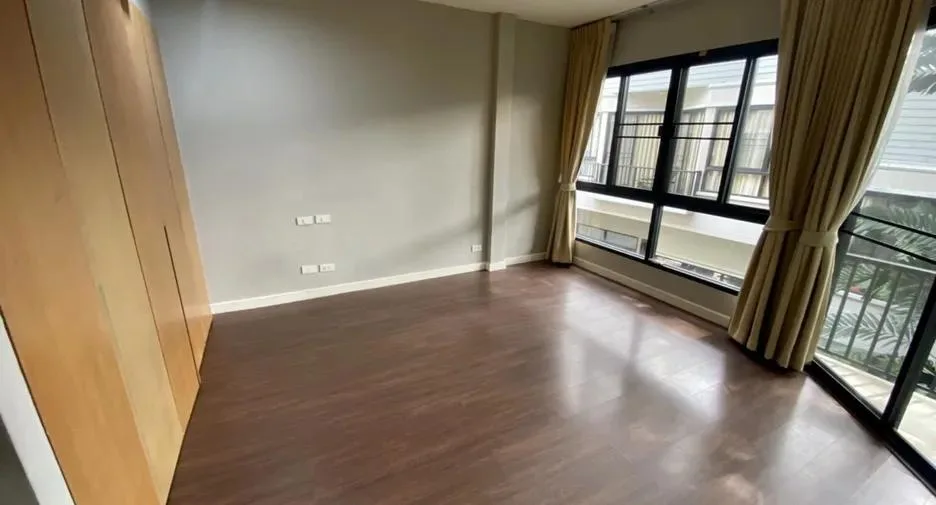 Sw38 Place — photo 5