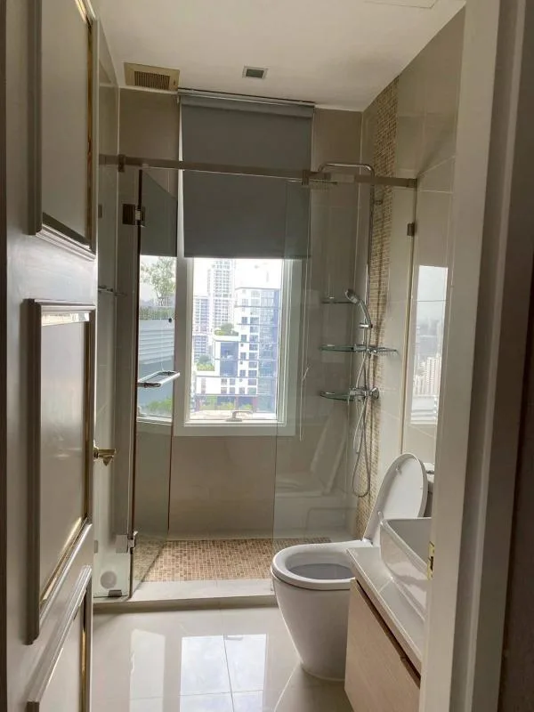 Q Asoke — photo 17