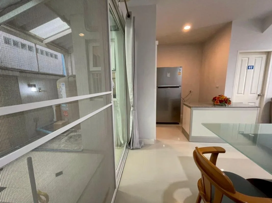Baan Klang Krung Sathon - Charoenrat — photo 7