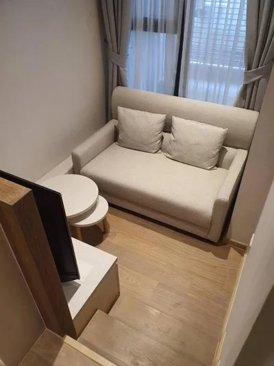 Runesu Thonglor 5
