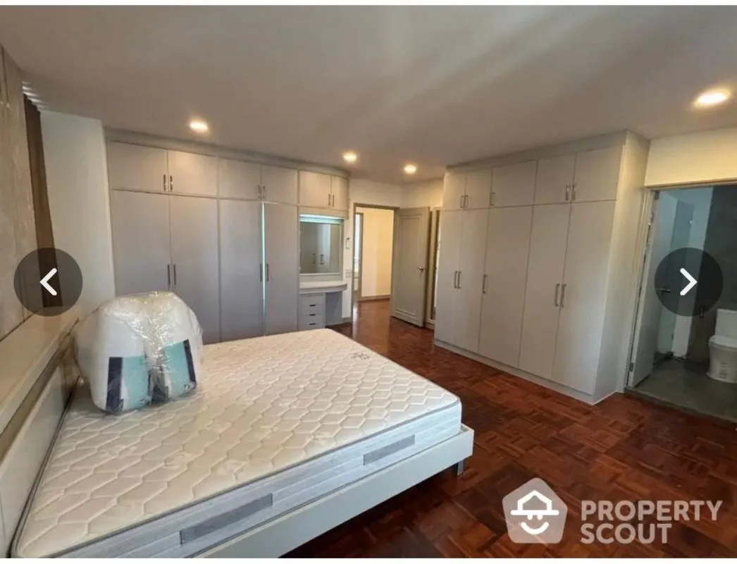 Tongtip Mansion — photo 4