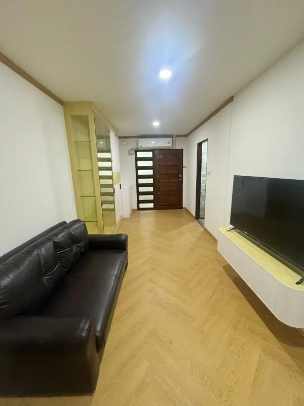 Supalai Place — photo 2