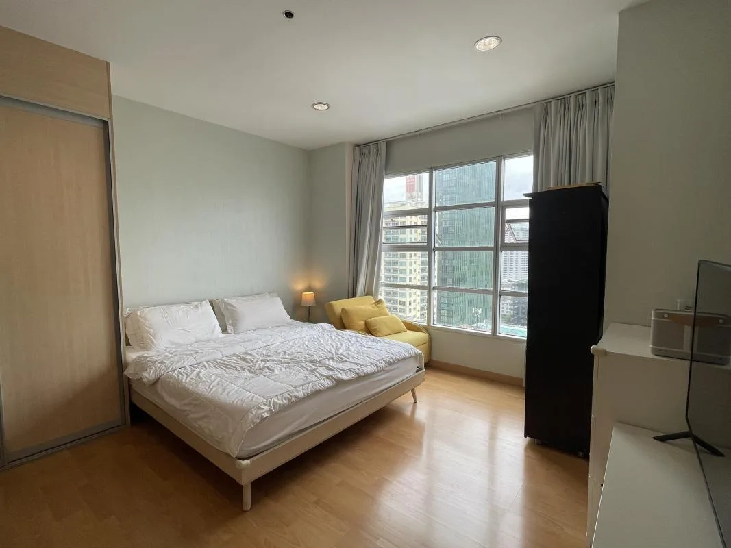 Baan Klang Krung Siam - Pathumwan — photo 3