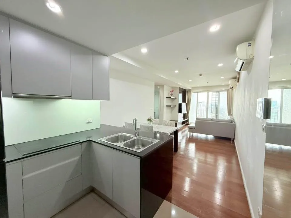 15 Sukhumvit Residences — photo 4