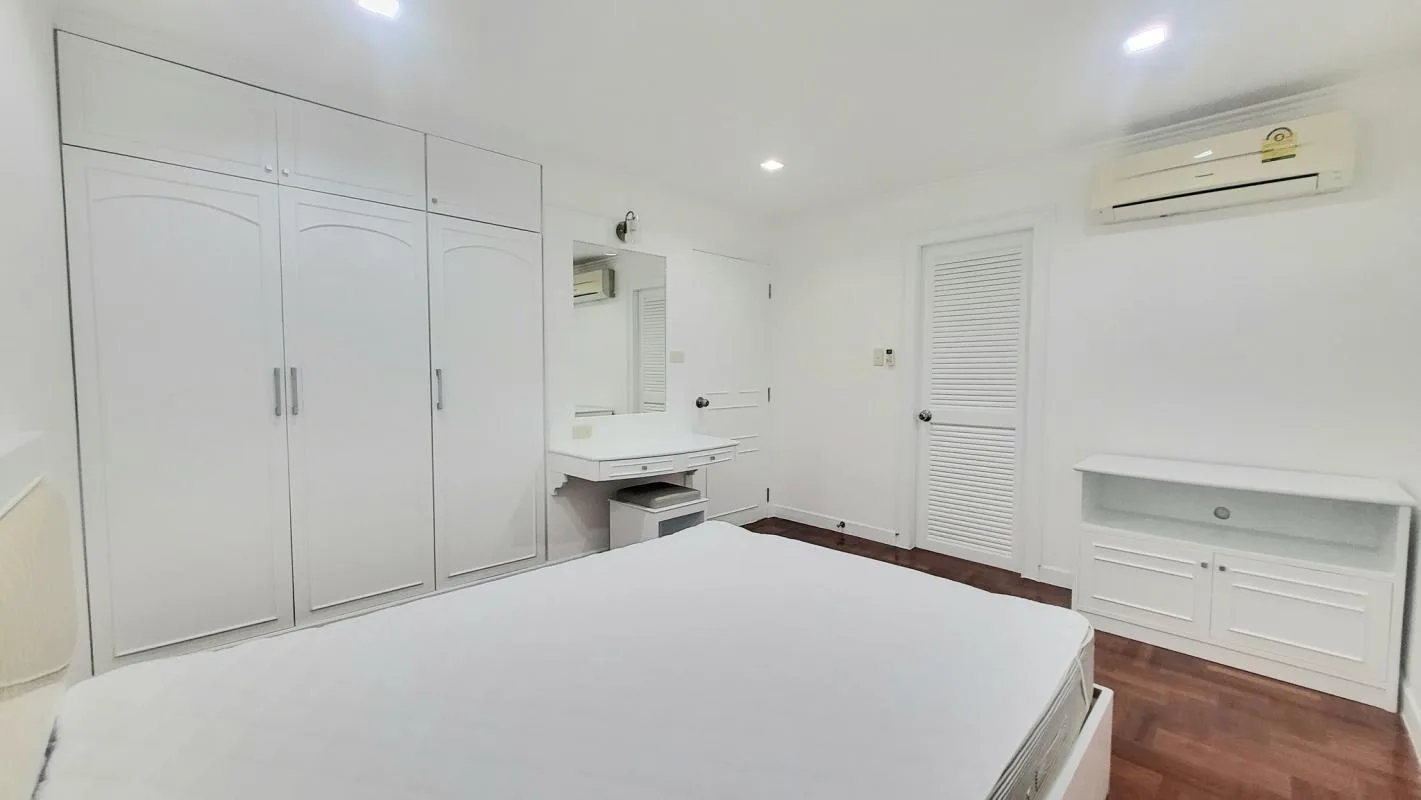 Acadamia Grand Tower — photo 11