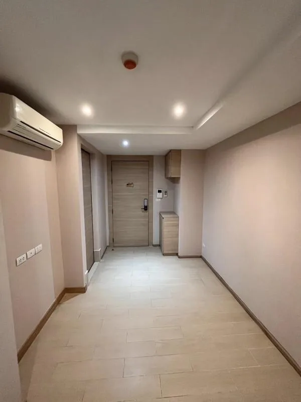 Klass Condo Silom — photo 2