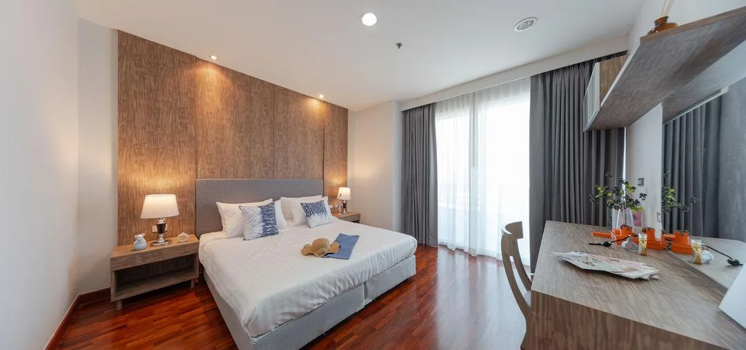 The Residence — photo 17