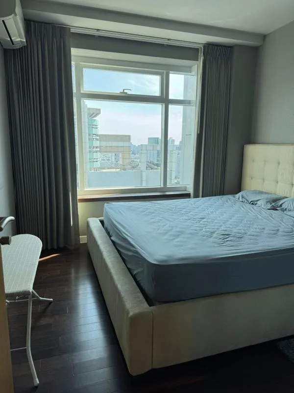 Circle Condominium — photo 5