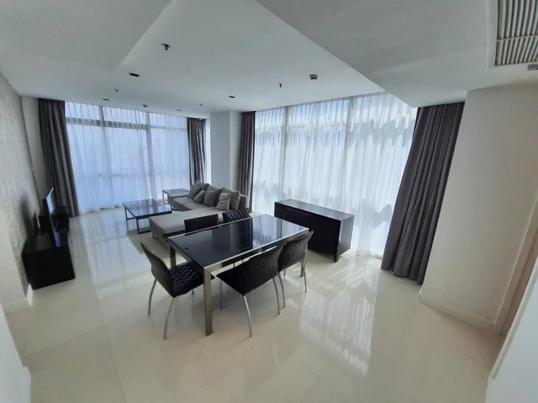 Athenee Residence — photo 2