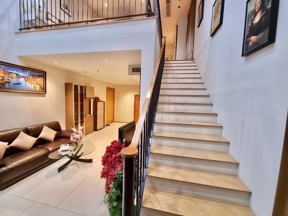 The Emporio Place — photo 2