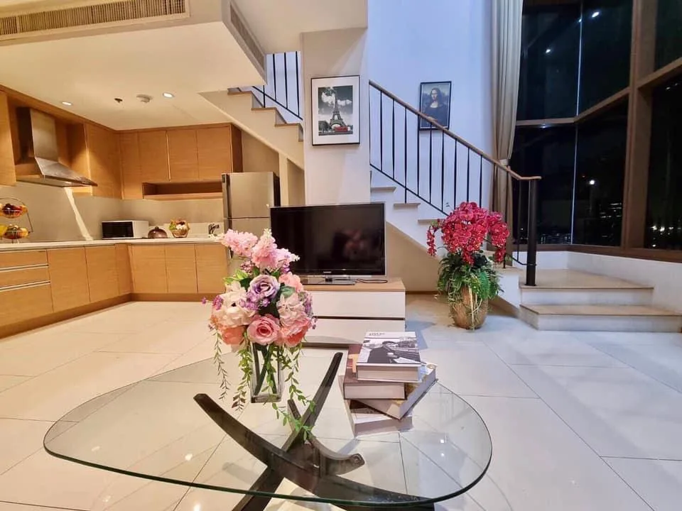 The Emporio Place — photo 6