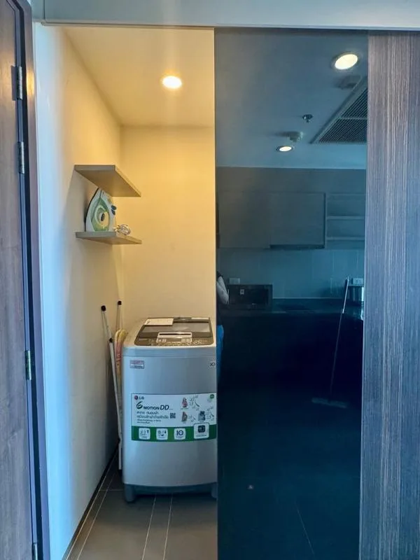 Teal Sathorn-taksin — photo 5