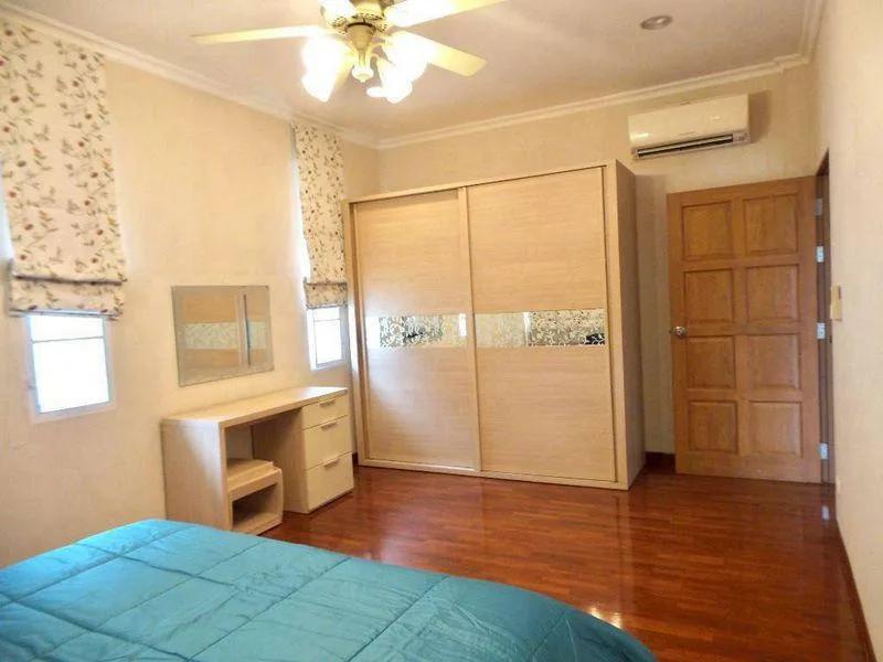 Sittarom Regent Sukhumvit 105 — photo 10