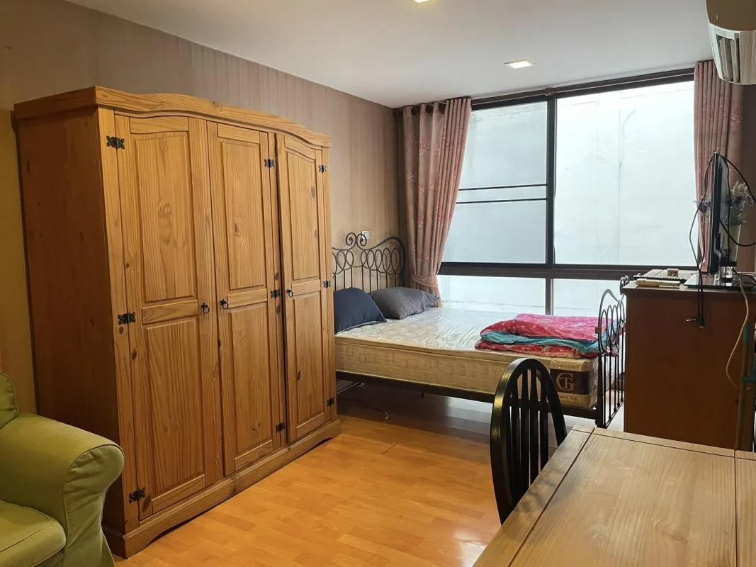 Xvi - The Sixteenth Condominum — photo 4