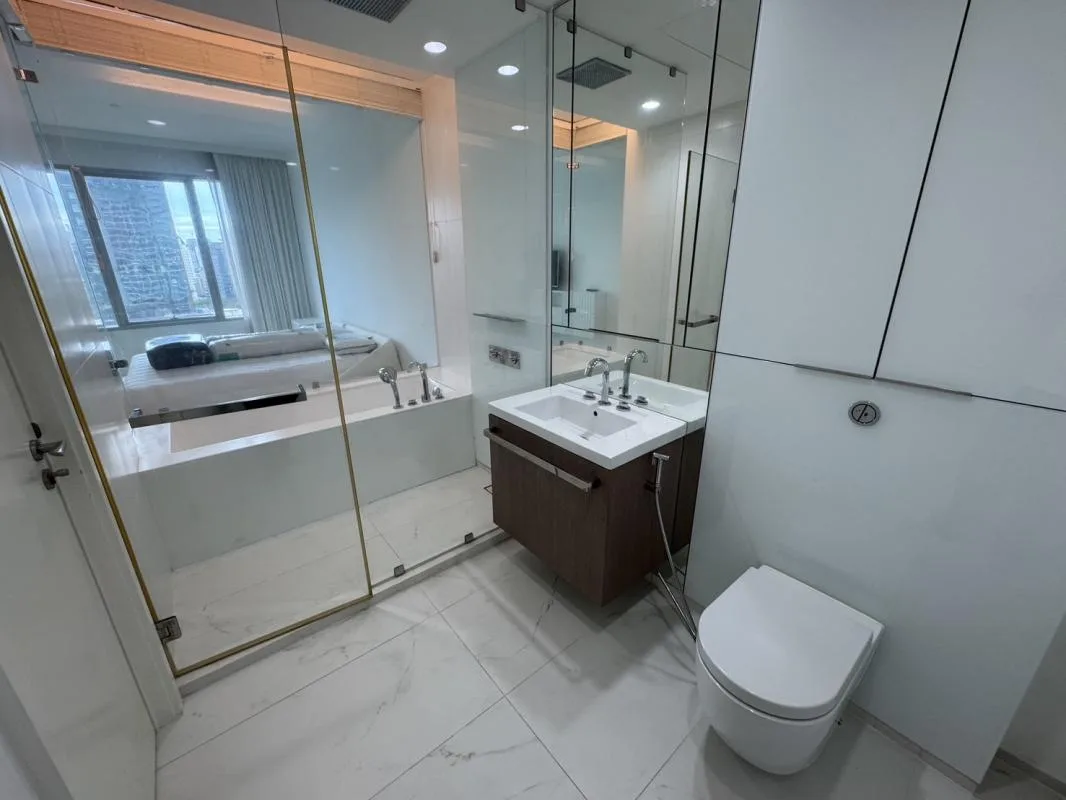 185 Rajadamri — photo 13