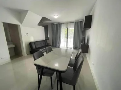 Baan Klang Muang Ratchaphruek-sathorn