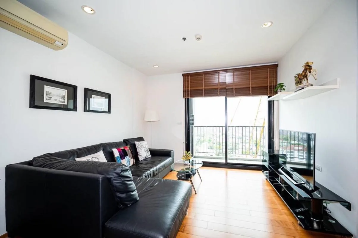 The Vertical Aree — photo 3