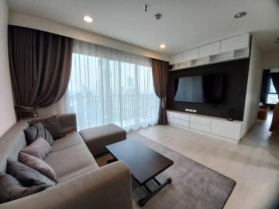 Fuse Chan - Sathorn — photo 2