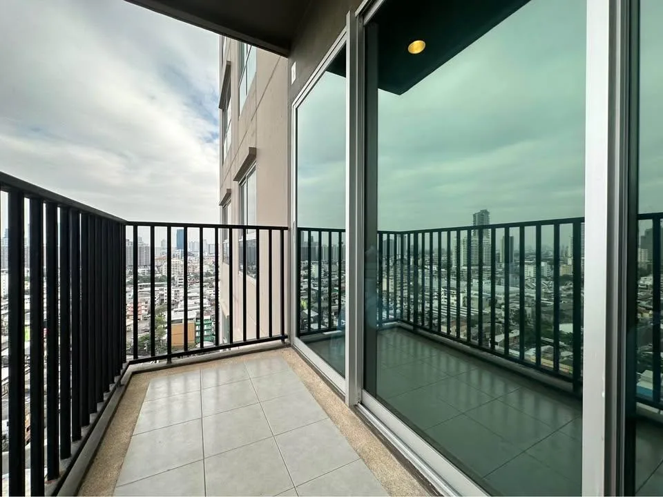 Fuse Chan - Sathorn — photo 14